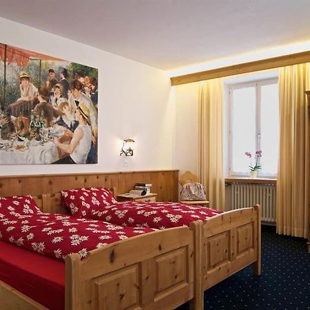 Poschiavo Suisse Hotel Екстериор снимка