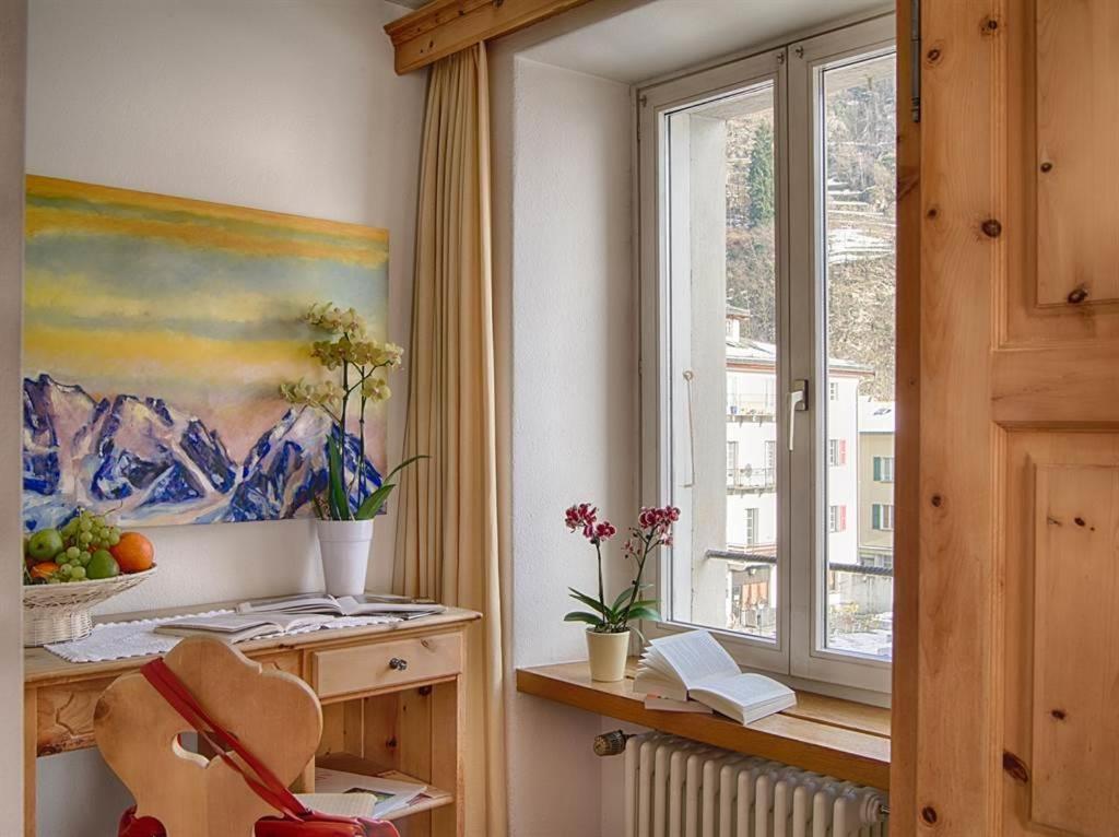 Poschiavo Suisse Hotel & Traditional Fondue Stube Екстериор снимка