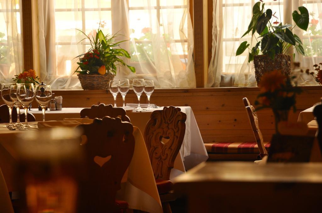 Poschiavo Suisse Hotel & Traditional Fondue Stube Екстериор снимка
