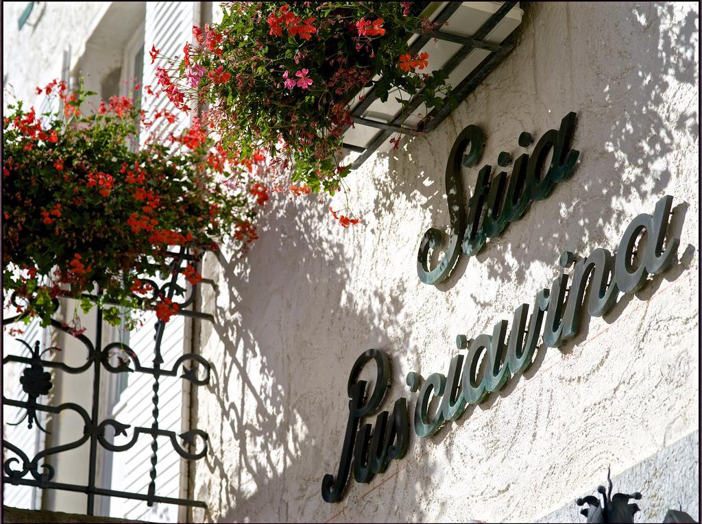 Poschiavo Suisse Hotel & Traditional Fondue Stube Екстериор снимка