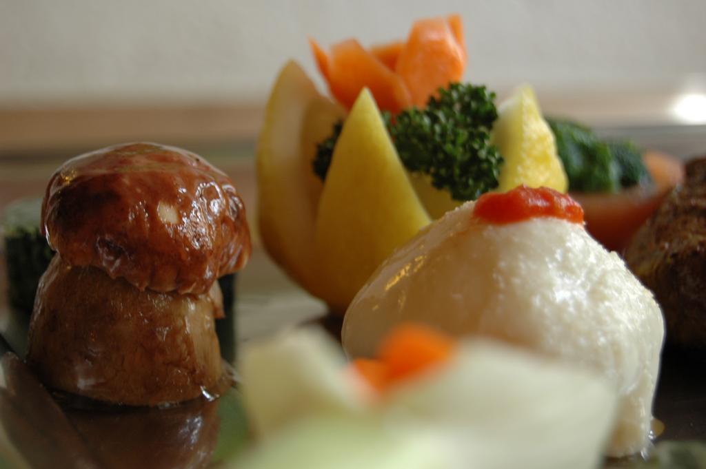 Poschiavo Suisse Hotel & Traditional Fondue Stube Екстериор снимка