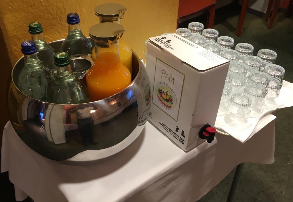 Poschiavo Suisse Hotel & Traditional Fondue Stube Екстериор снимка