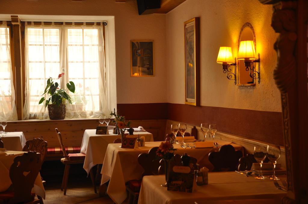 Poschiavo Suisse Hotel & Traditional Fondue Stube Екстериор снимка