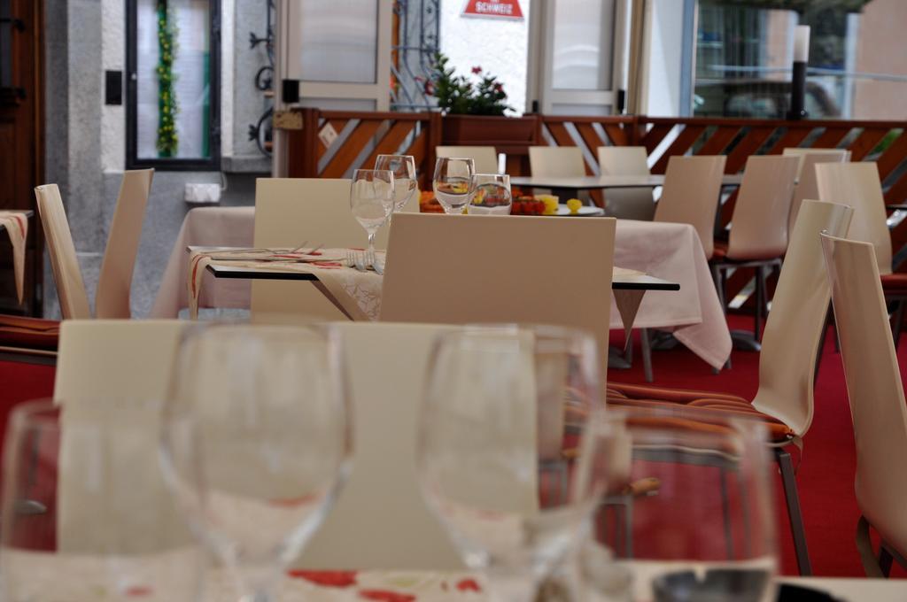 Poschiavo Suisse Hotel & Traditional Fondue Stube Екстериор снимка