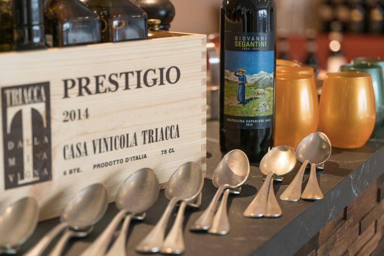 Poschiavo Suisse Hotel & Traditional Fondue Stube Екстериор снимка